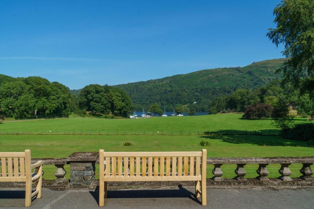 8 The Lake - Lake Access - Perfect for couples, Newby Bridge