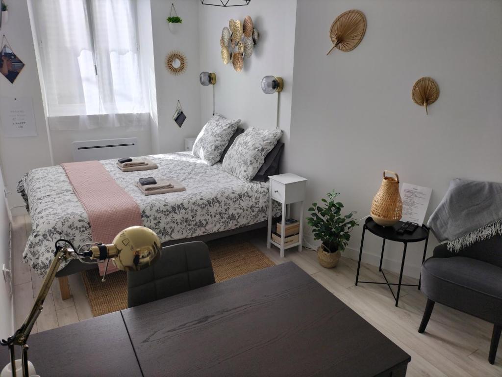 Apartment Orleans hypercentre articles fitness et Bebe, Apartment Orléans