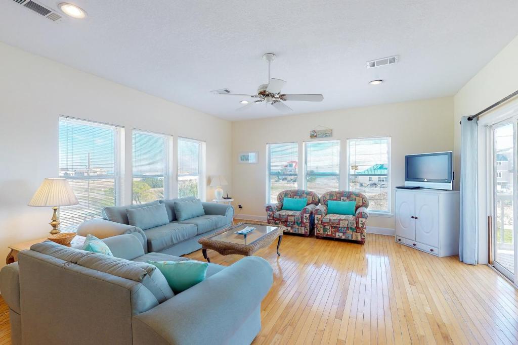 Shore To C, Ostrov St. George