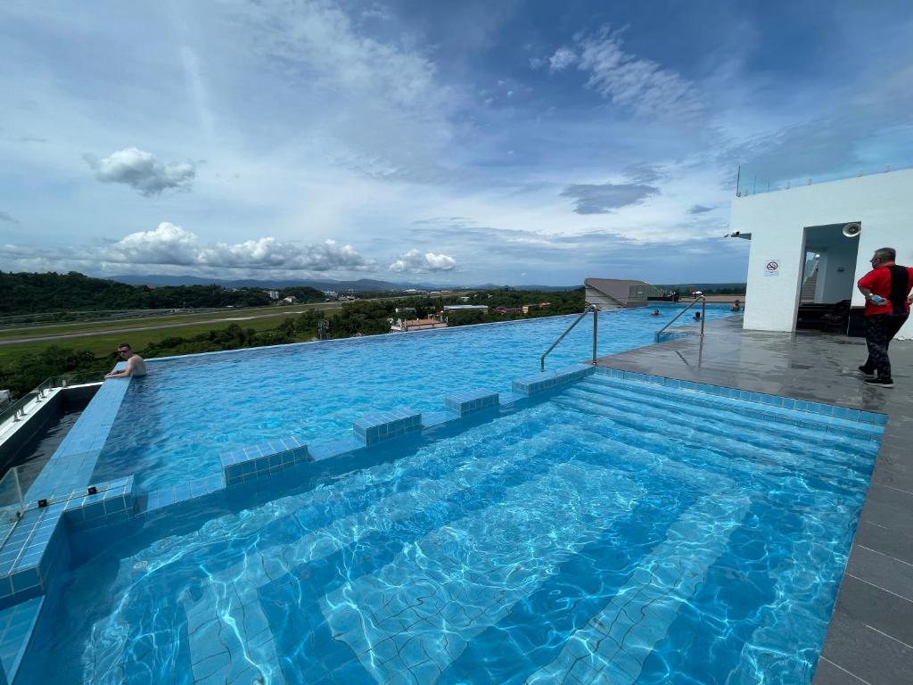Aru Suites HOMESTAY by Marc Homes photo
