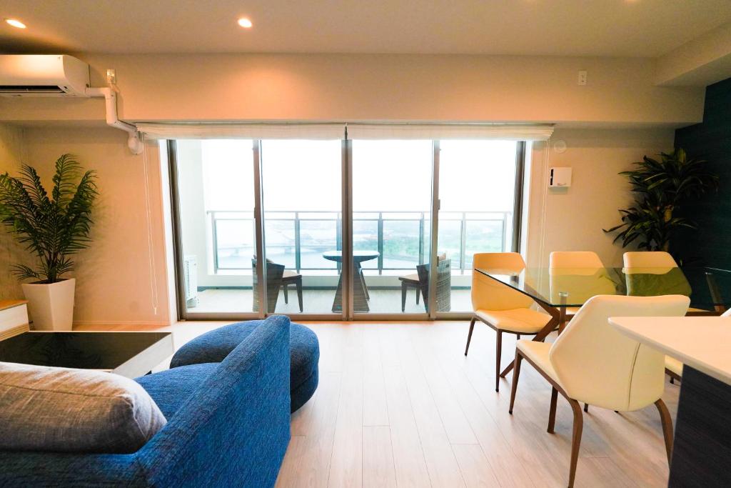 Branchera Naha 1102, Naha