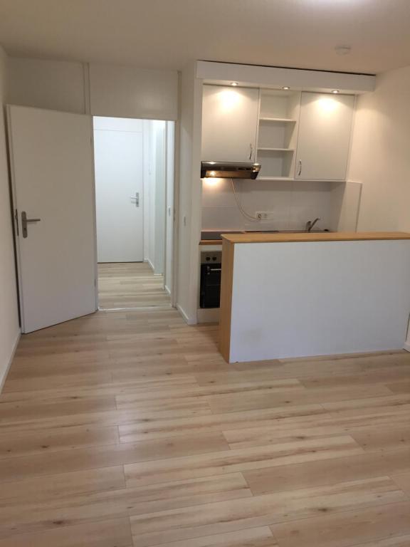 City Center Apartment - 2