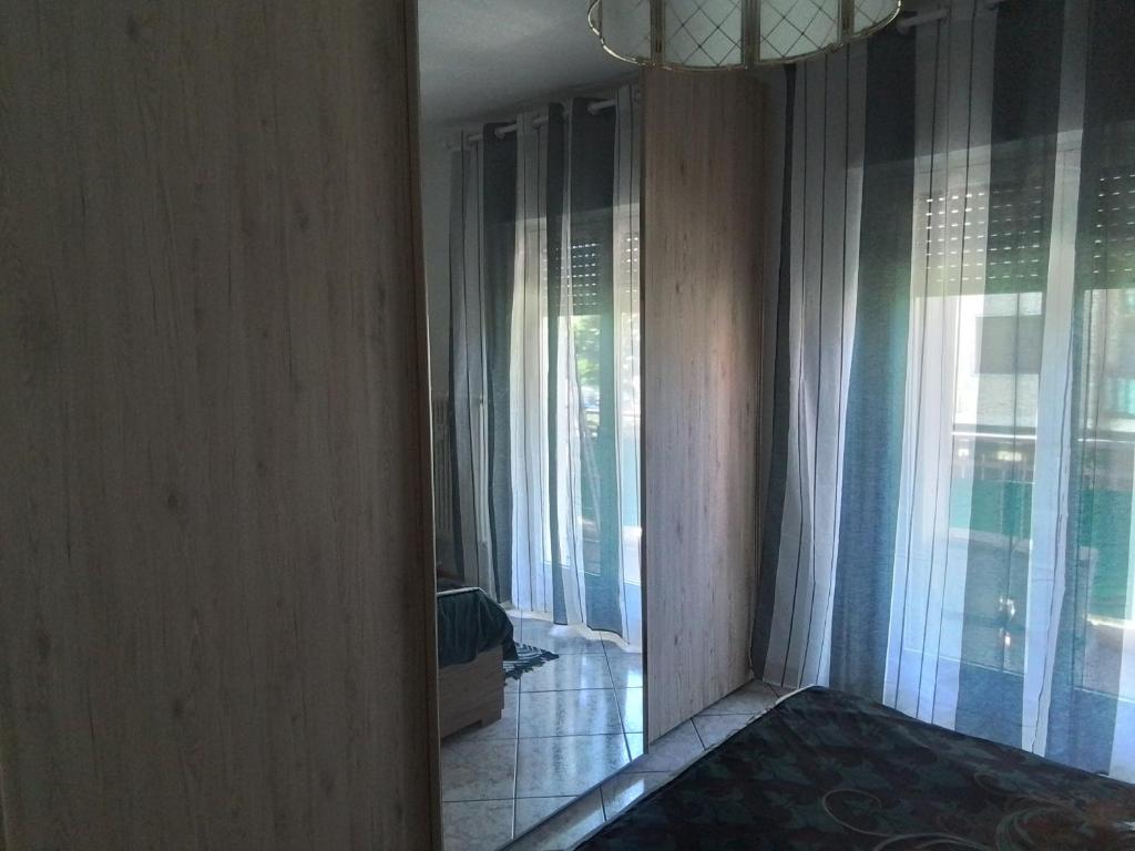 Casa di Max - private room in apartment with shared bathroom FREE PARKING - 5