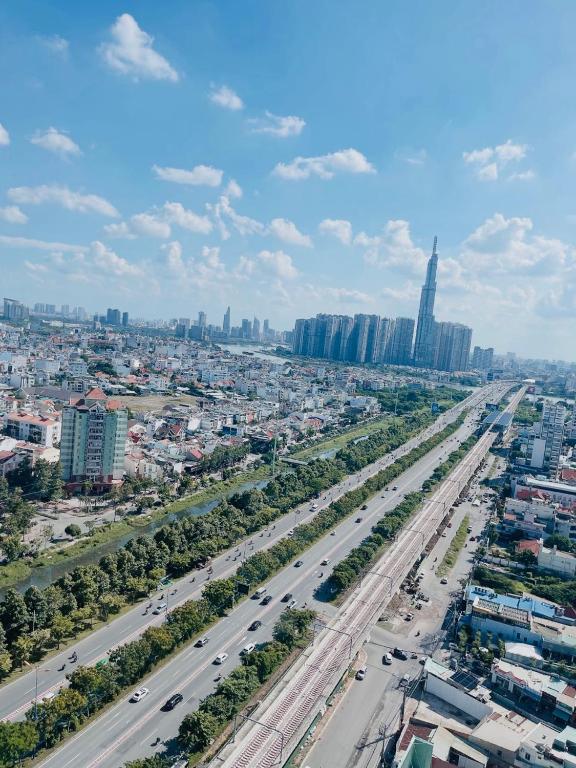 Landmark View 3BR - Masteri Thao Dien photo