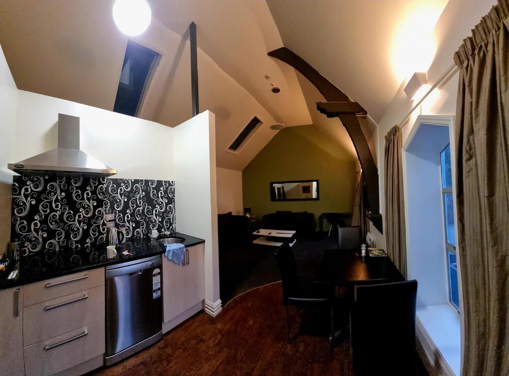 Chapel Apartments, Dunedin 2024 Updated Prices, Deals