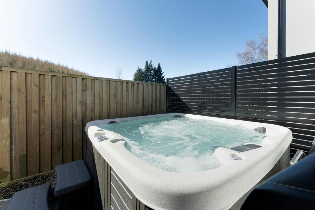Arthurs Point Retreat - with Hot Tub photo