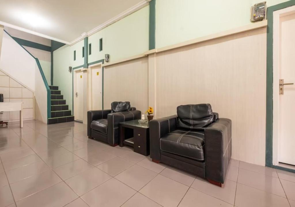 Cathaleya Guest House — Hotel in Karawang