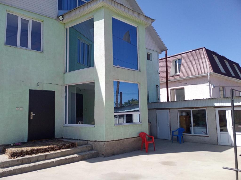 Aiba Guesthouse — Hotel in Karakol