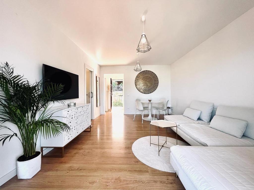 ZEN Apartment sea views - 3