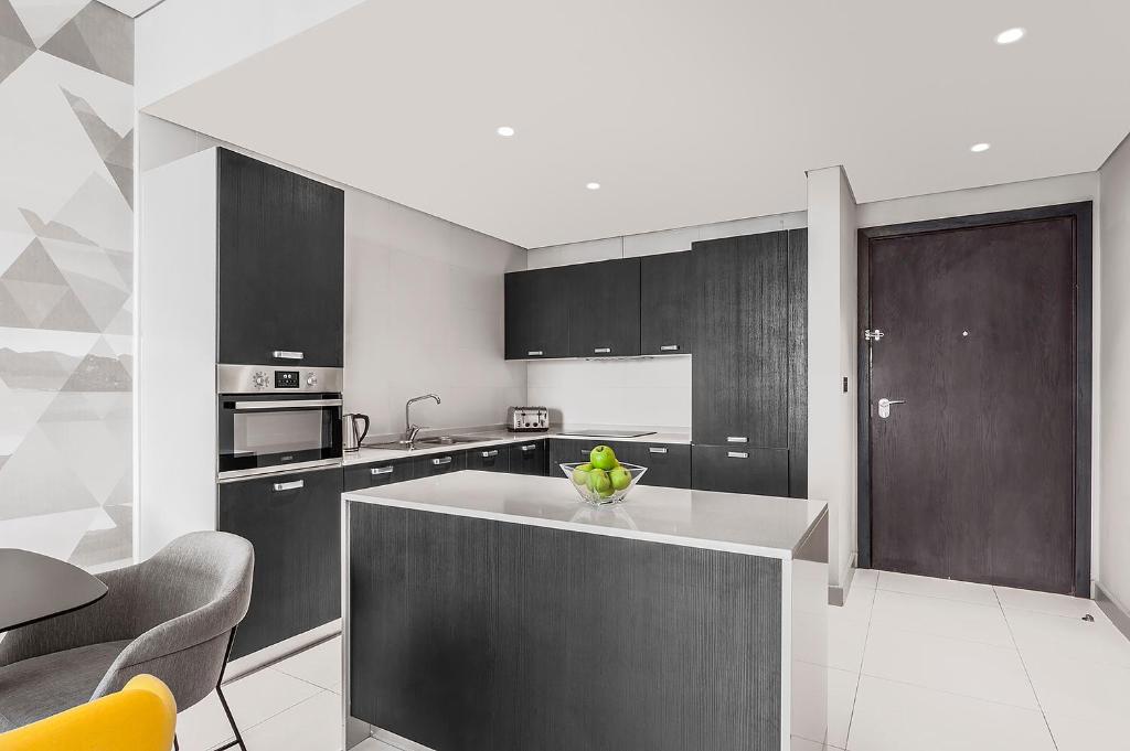 Kitchen, Studio M Arabian Plaza Hotel & Hotel Apartments in Dubai