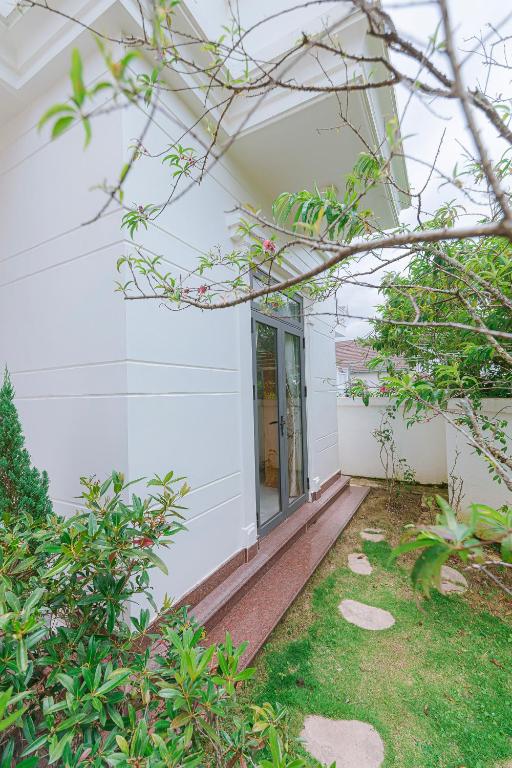 Khách sạn và Biệt thự Rosa