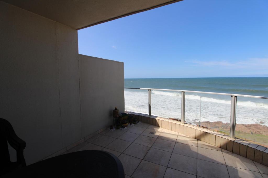 Santorini 406A, Margate