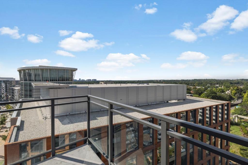Placemakr Marymount Ballston photo
