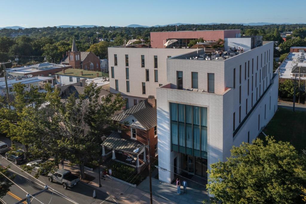 Quirk Hotel Charlottesville — Hotel in Charlottesville (VA)