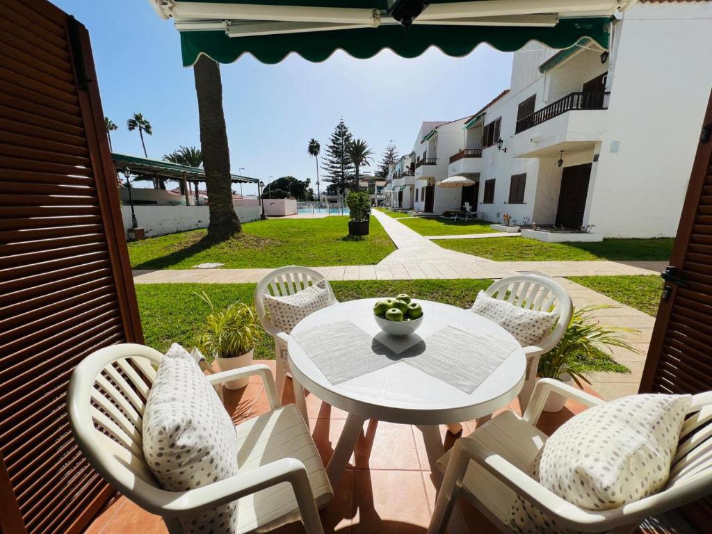 Apartment Balandros with balcony - 3