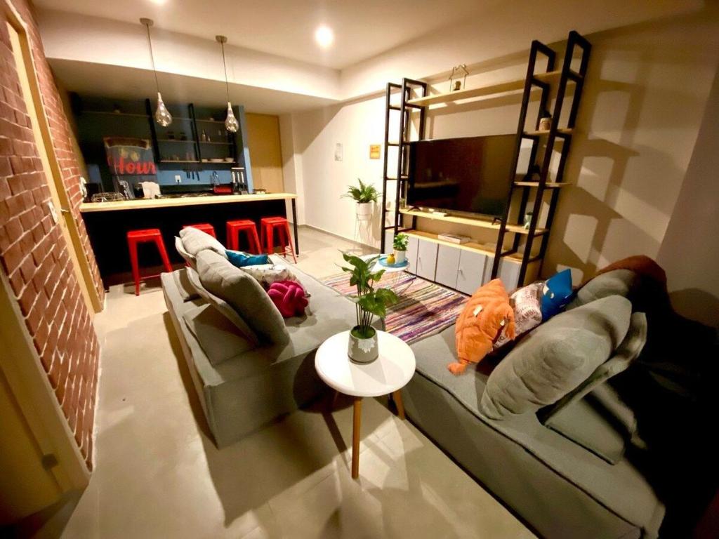 PH en piso 14, Mucha Seguridad Con Jacuzzi y Gym - 5