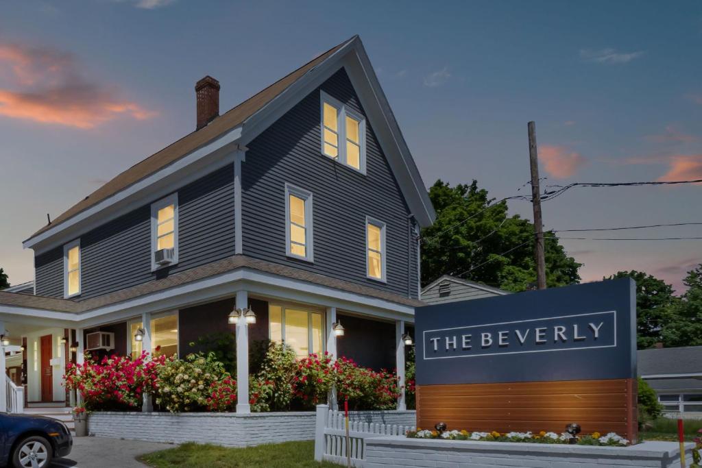 The Beverly, Beverly