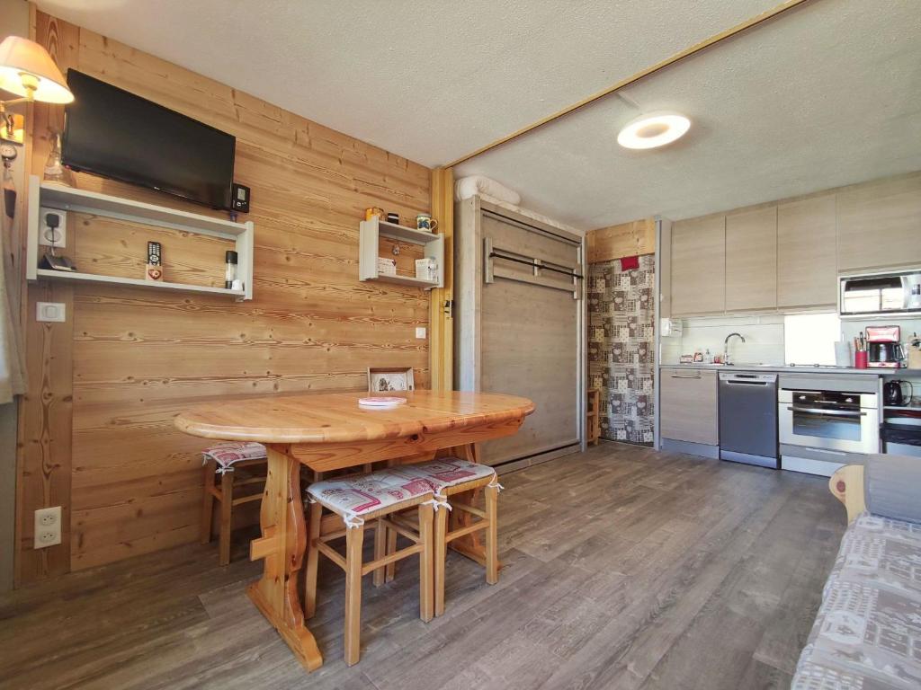 Studio rénové 4 pers. - Proche pistes - WiFi gratuit - FR-1-181-2672 - 2