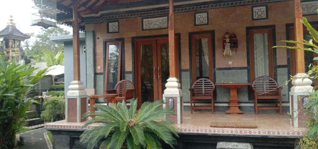 Khailash Warung and Home Stay — Hotel in Bali