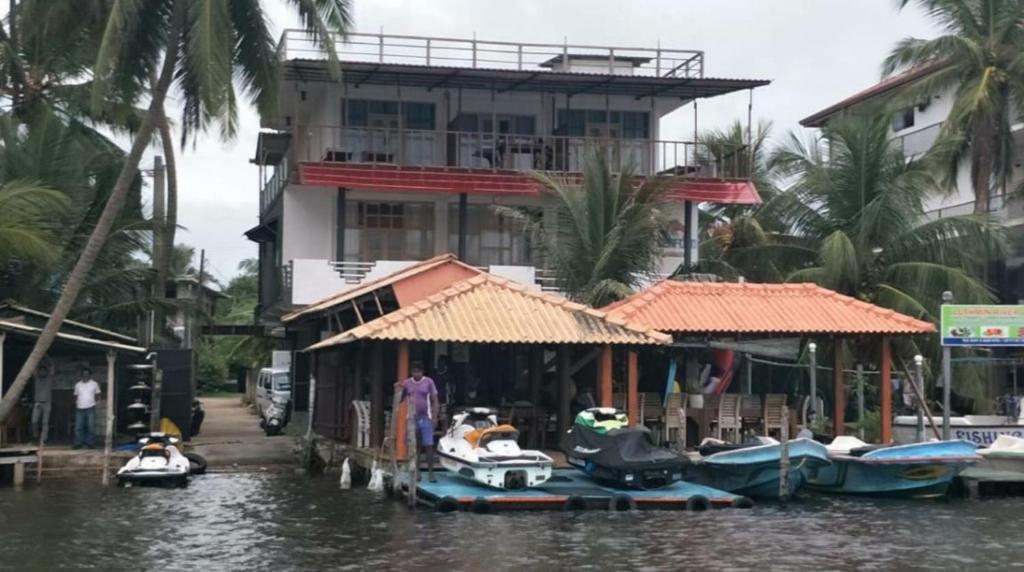 Luthmin River View Hotel photo