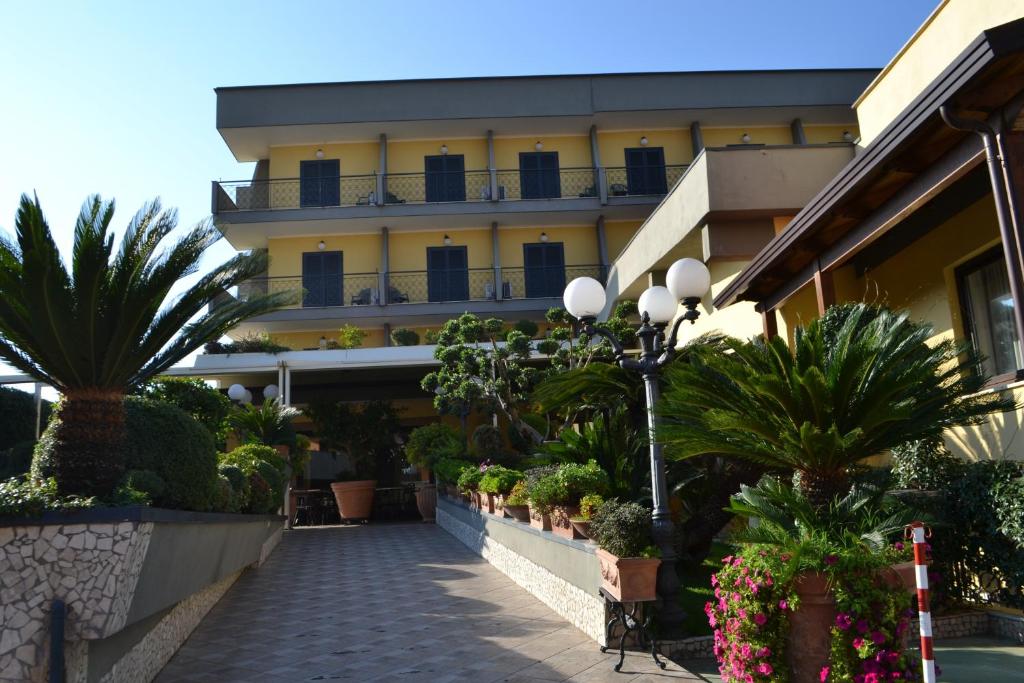 Hotel Da Donato Marano Hotel Da Donato Marano