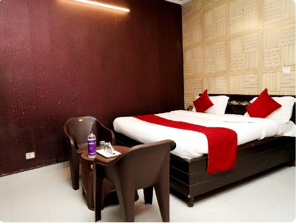 Hotel Star Welcome — Hotel in Chandigarh