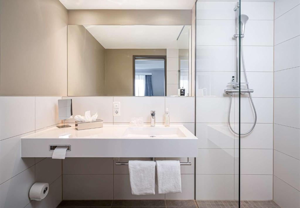 elaya hotel oberhausen ehemals ANA Living Oberhausen by Arthotel ANA photo