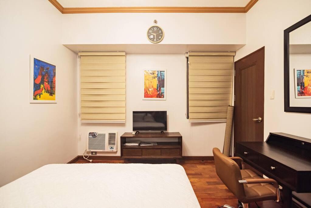 Luxury Mosaic Greenbelt Makati One Bedroom/Netflix photo