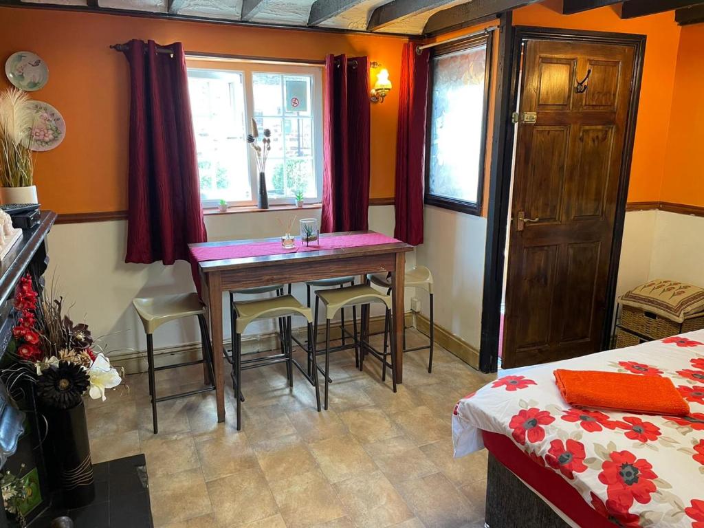 Yarm Cottages Hayloft Haystack Sleep 5, Kirk Leavington