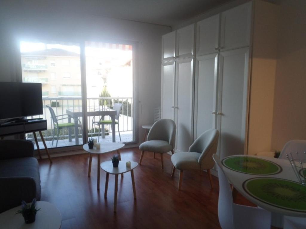 Studio 24m² au Centre d'Arcachon, proche Gare et Plage, Balcon Sud - FR-1-374-104 - 2