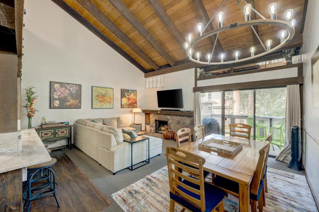 Lakeside Retreat