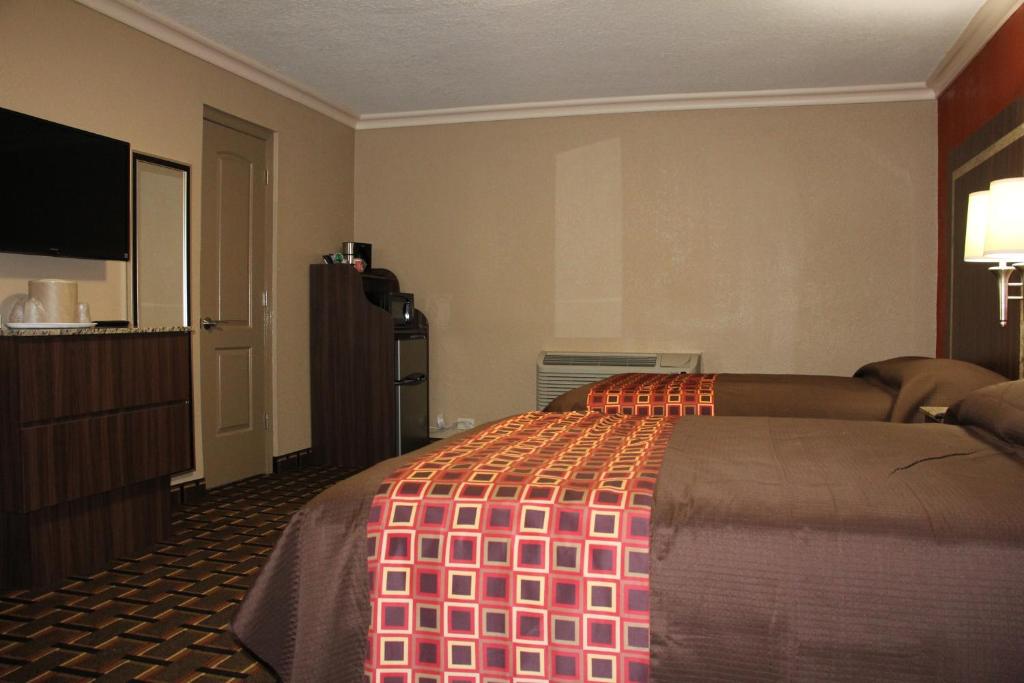 Budget Inn Lake Wales photo