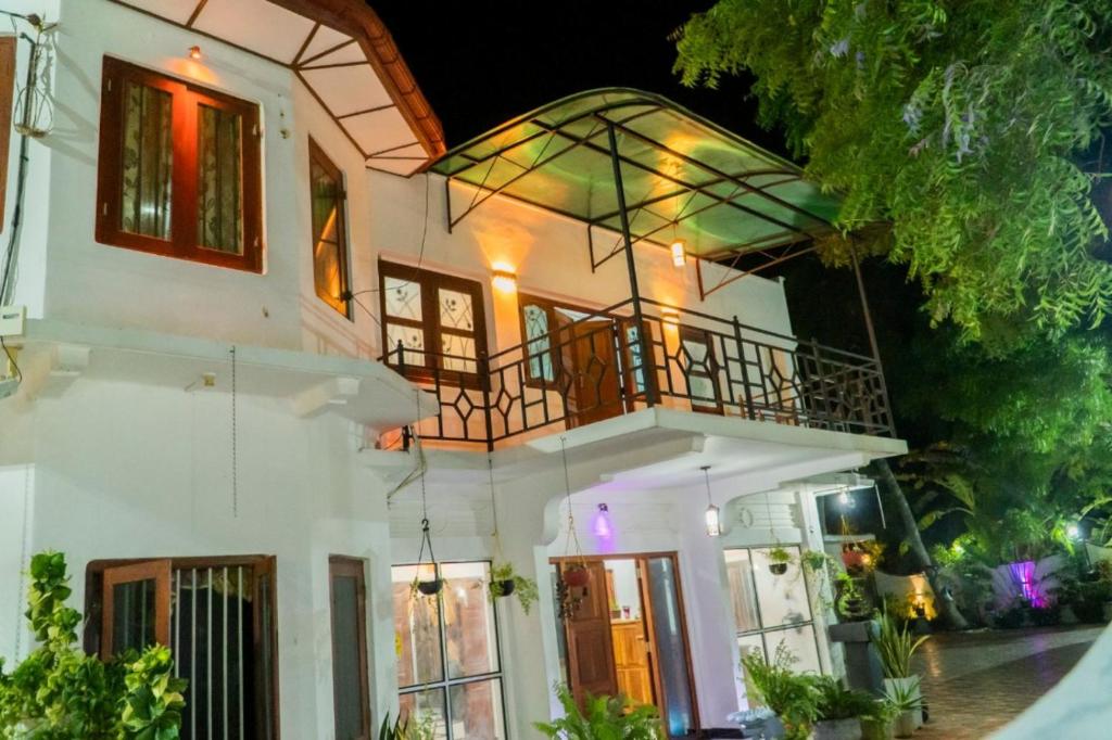 St Anne's Hotel & Restaurant