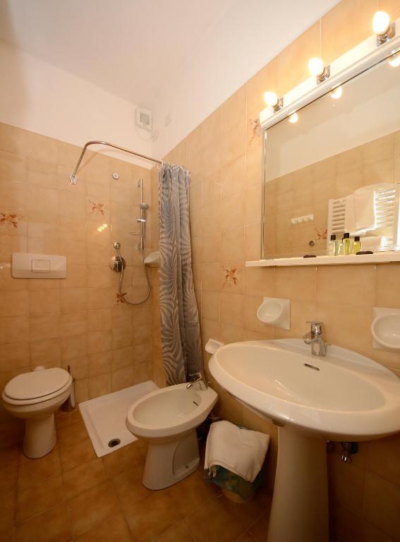 Hotel Lido Mazzini photo