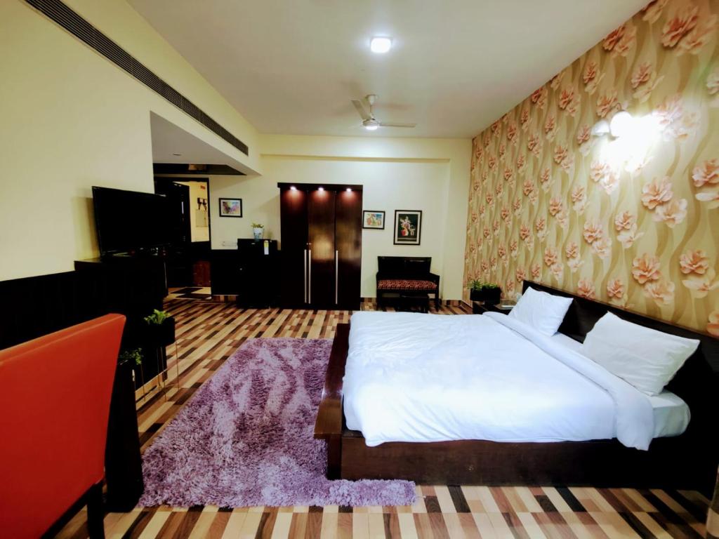 Luxury Tranquil Apartment near Huda Metro — Hotel in New Delhi and NCR