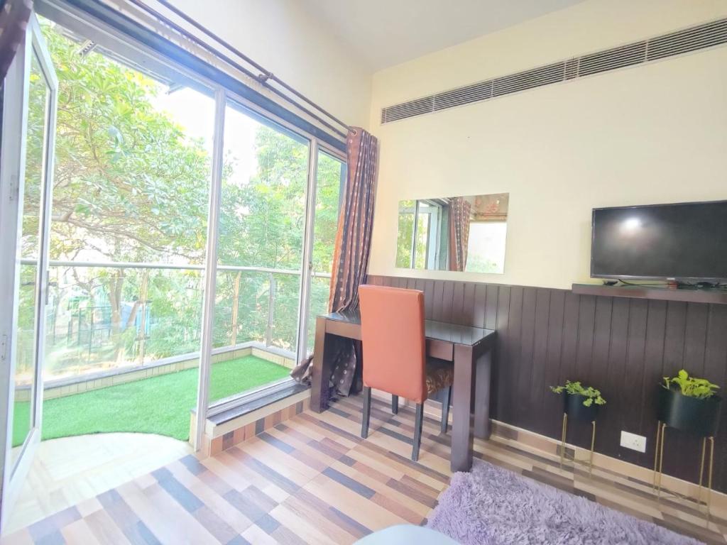 Luxury Tranquil Apartment near Huda Metro photo