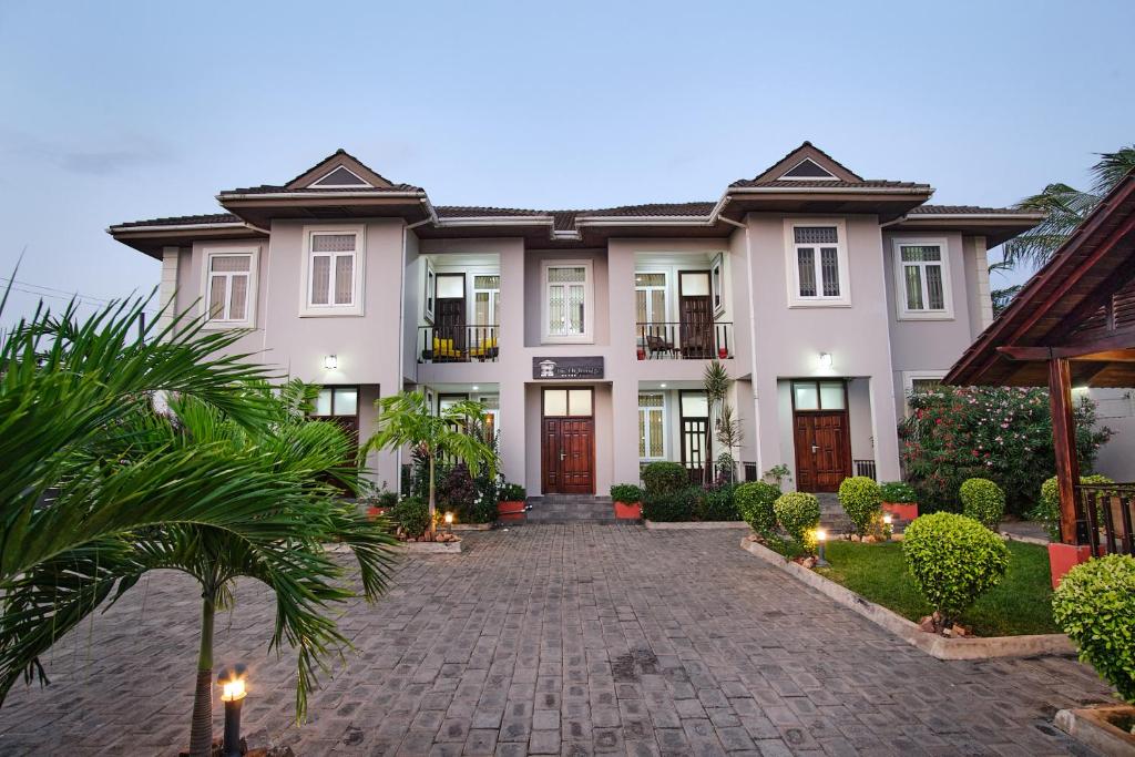 The Highbridge Guest Lodge, Accra