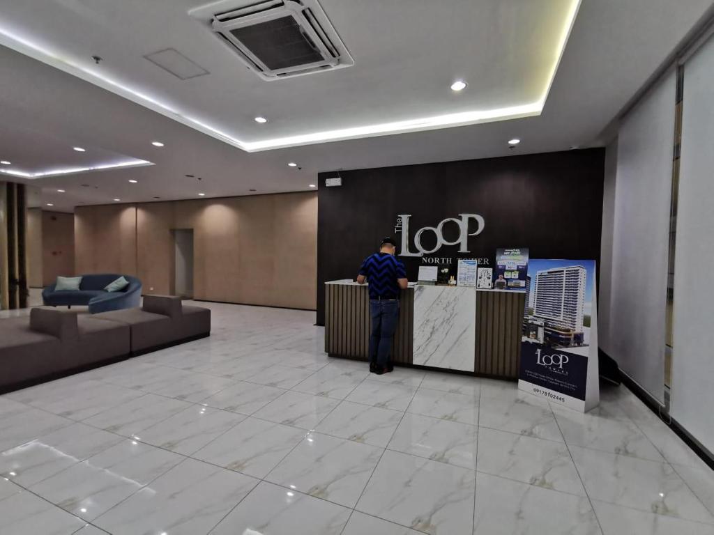 Lifestyle at The Loop Towers Condotel photo