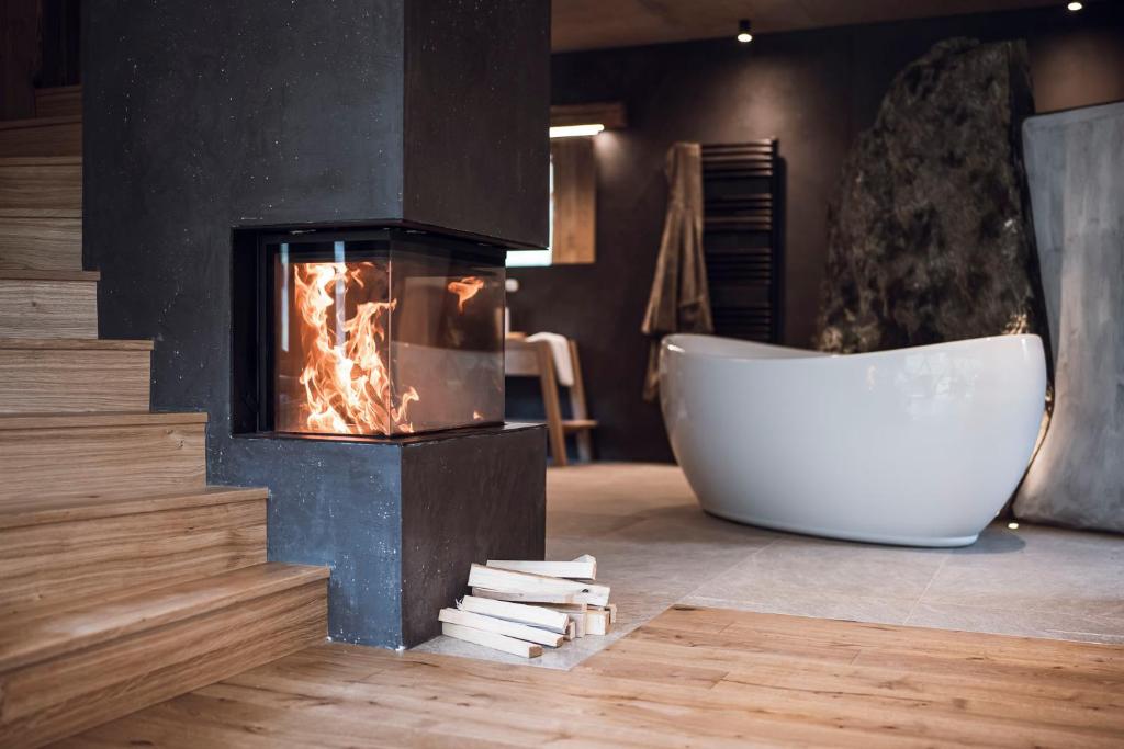 Amus Chalets Dolomites - Luxury Chalets South Tyrol - 4