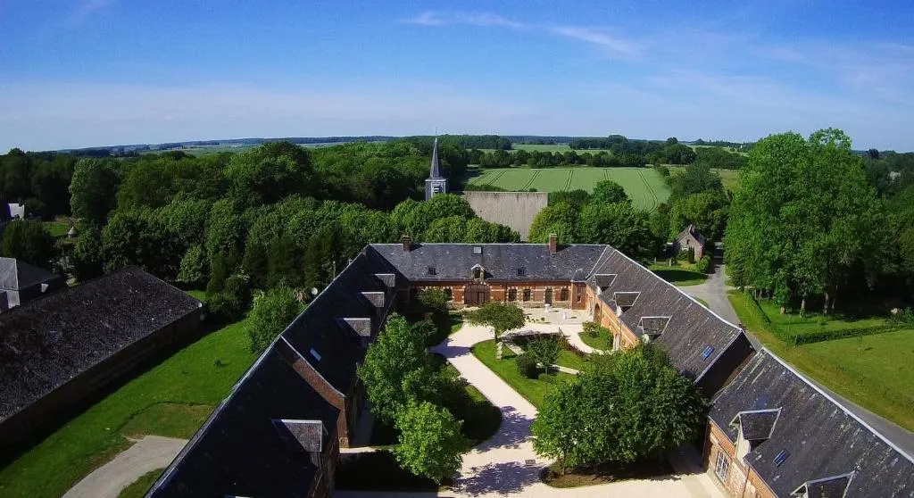 DOMAINE DES LUMIERES，位于艾森维勒巴赫诺夫的酒店