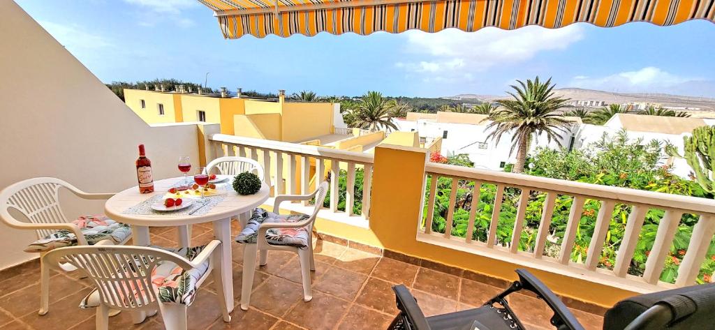 Holiday flat GOLDEN SANDS, 1 bedroom, livingroom, fast internet, balcony - 1