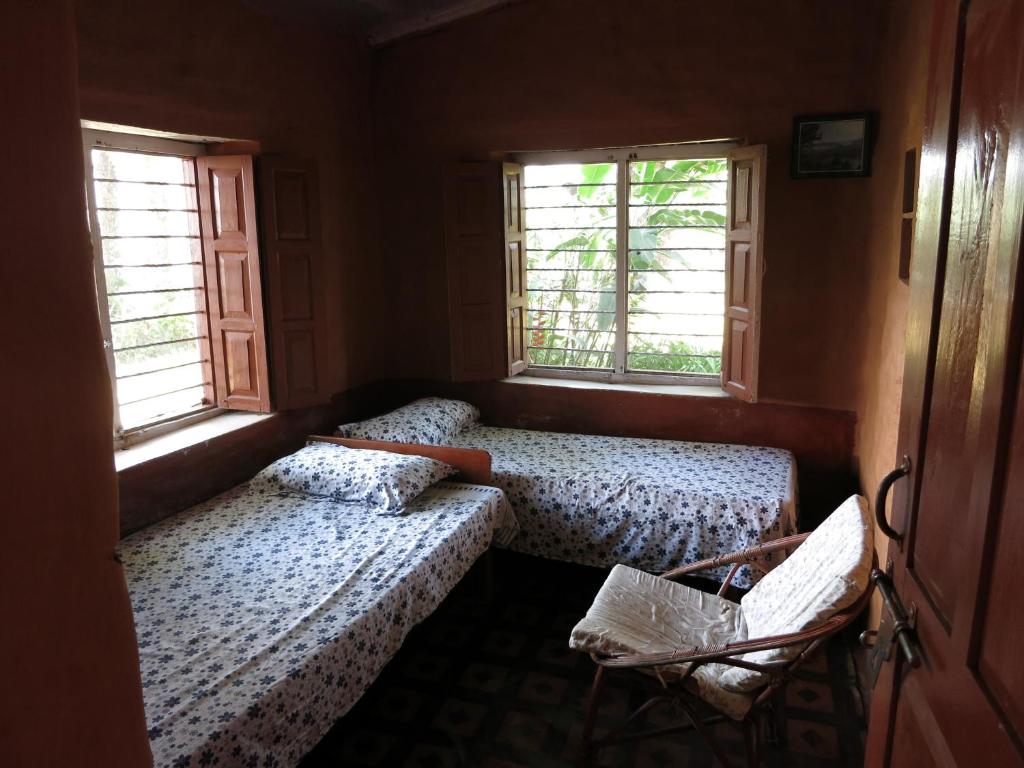 Dinesh House photo
