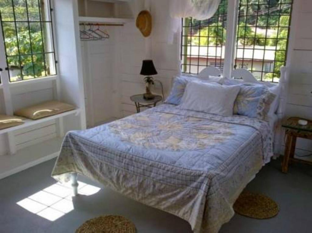 Double Room with Balcony and Sea View