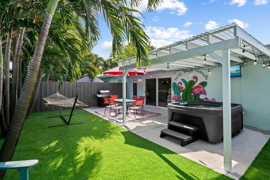 Remodeled! 5min to BEACH Airport & Downtown FTL