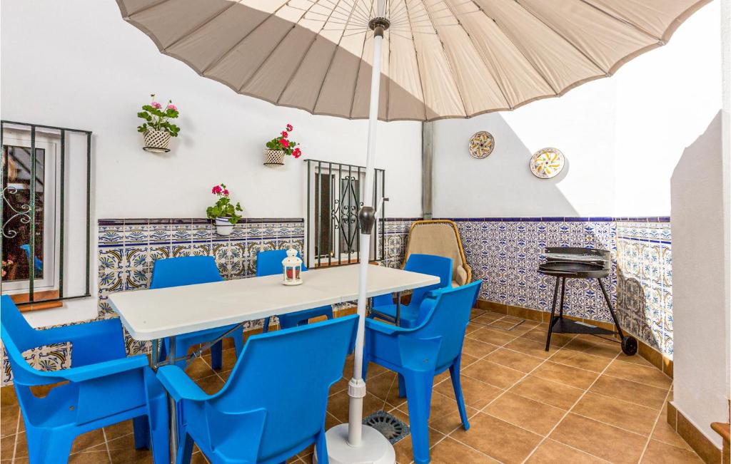 Amazing home in Malaga with WiFi and 3 Bedrooms photo