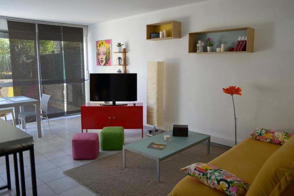 F3 climatisé-terrasse 30 m2- Parking-Antigone - 1