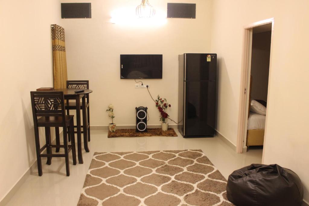 THE WAVES -City Centre -IT Park-Airport -Service Apartment — Hotel in Chennai