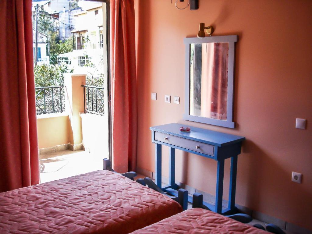 Panos Apartments photo