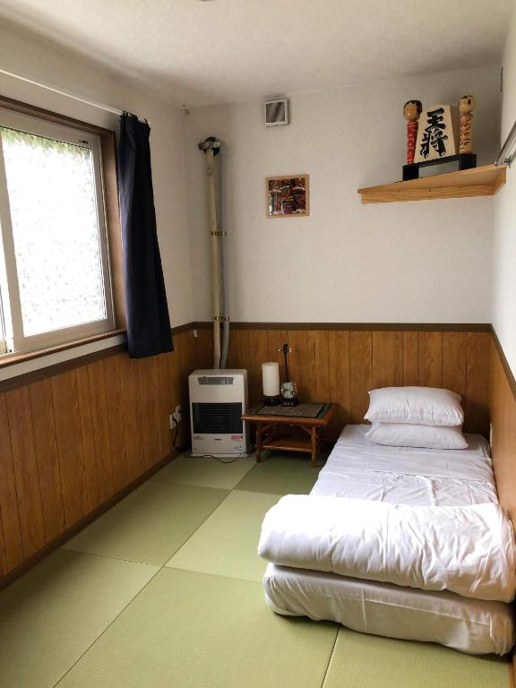 Slowlife Lodge photo