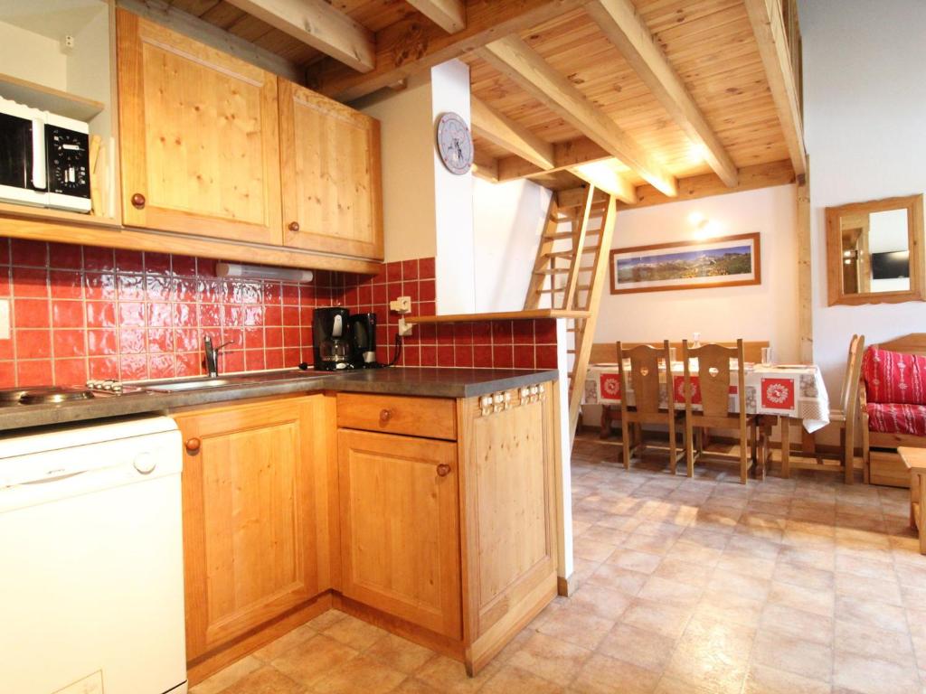 Appartement spacieux 6 pers au pied des pistes avec parking et Wi-Fi - FR-1-508-44 - 5